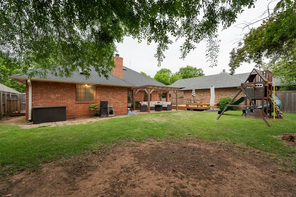 Photo 49 — 1627 Country Place Road, Oklahoma City, OK 73131