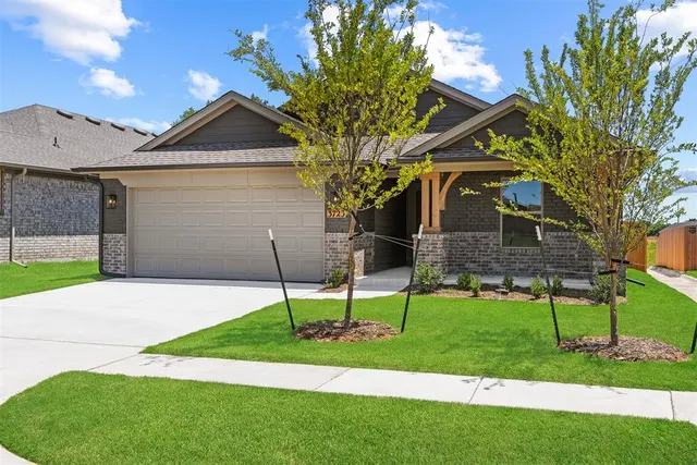Photo 2 — 3723 Eureka Drive, Norman, OK 73069