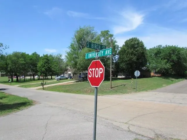 Photo 2 — 1801 E University Avenue, Guthrie, OK 73044