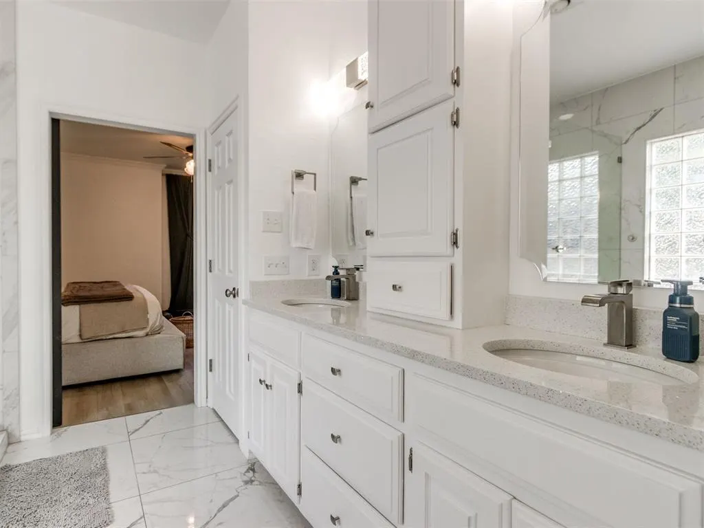 Photo 12 — 300 Hamptonridge Road, Edmond, OK 73034