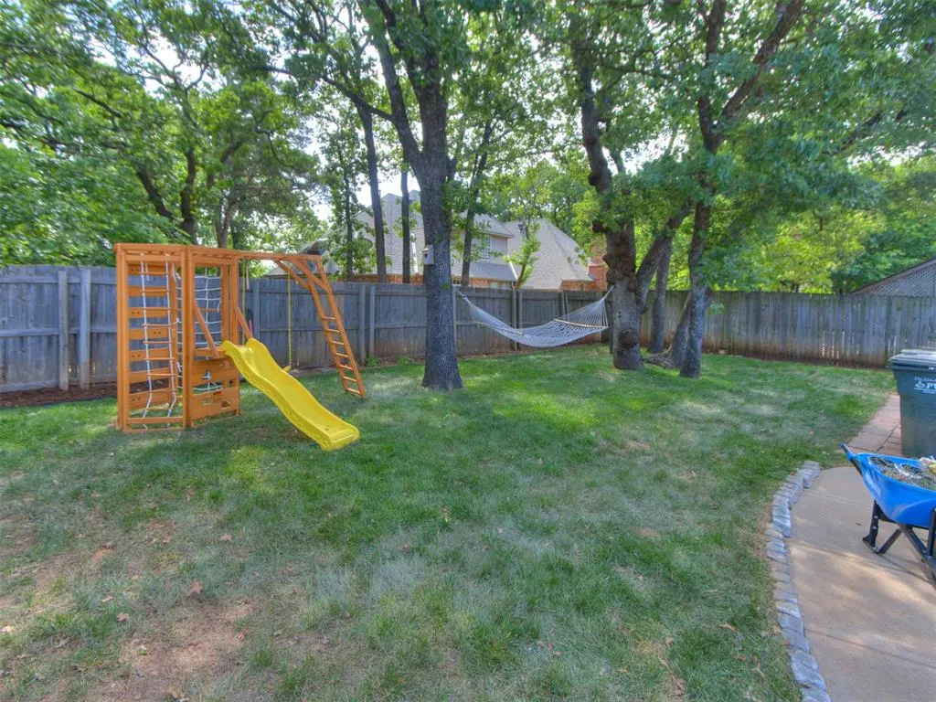 Photo 30 — 300 Hamptonridge Road, Edmond, OK 73034