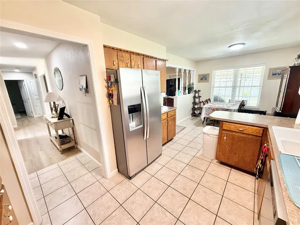 Photo 9 — 1712 Tyler Street, Altus, OK 73521
