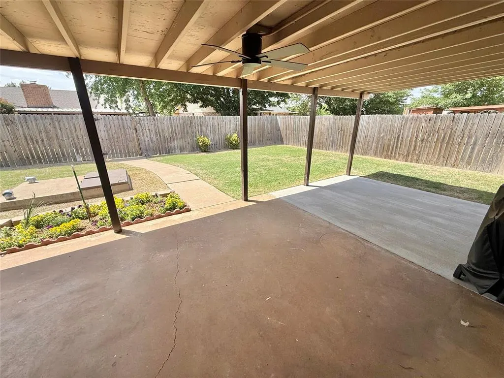Photo 24 — 1712 Tyler Street, Altus, OK 73521