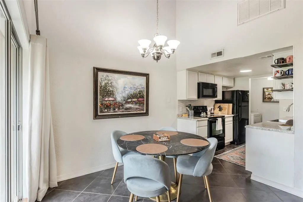 Photo 10 — 914 W Parkway Drive, Stillwater, OK 74075