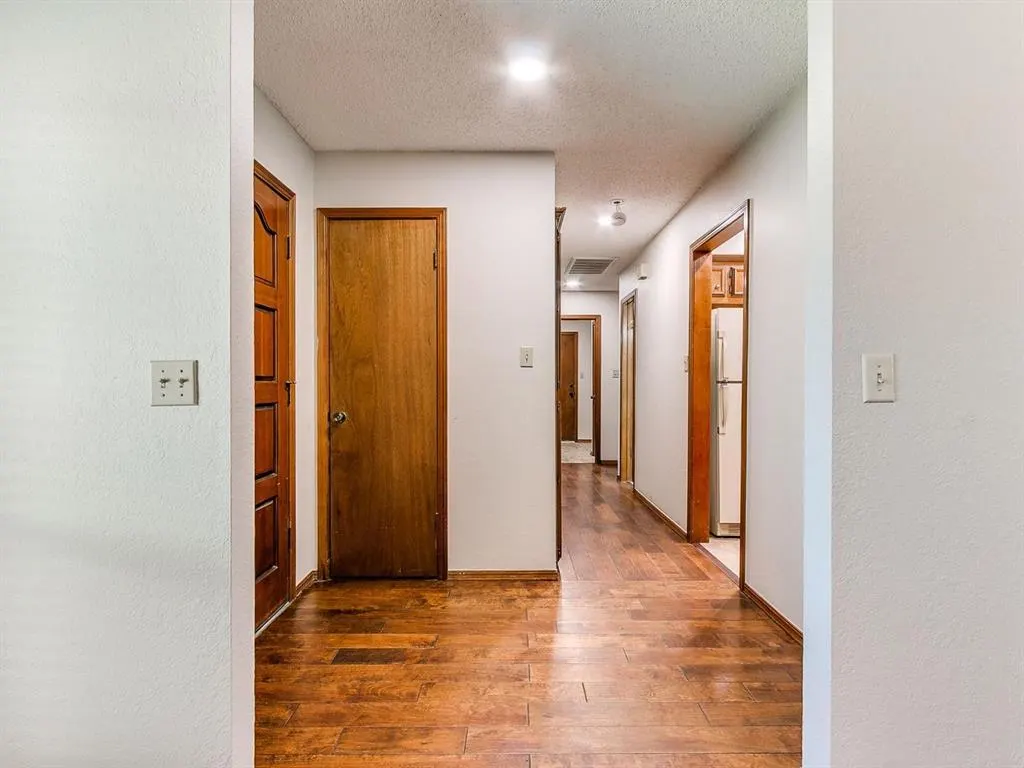 Photo 13 — 4721 Persimmon Court, Norman, OK 73072