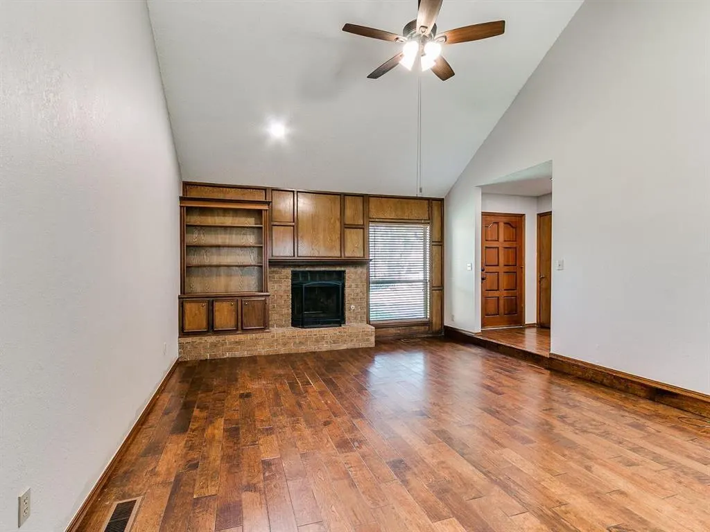 Photo 4 — 4721 Persimmon Court, Norman, OK 73072