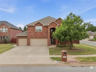 Sold home at 11001 SW 39th Court