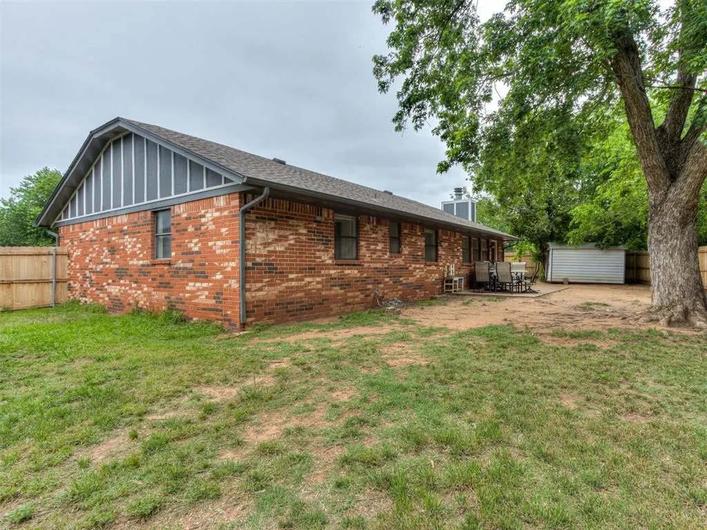 Photo 29 — 1100 Pintail Place, Edmond, OK 73003