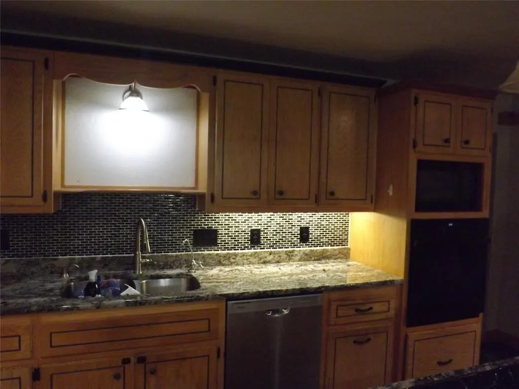 Photo 7 — 608 E Davis Street, Tipton, OK 73570