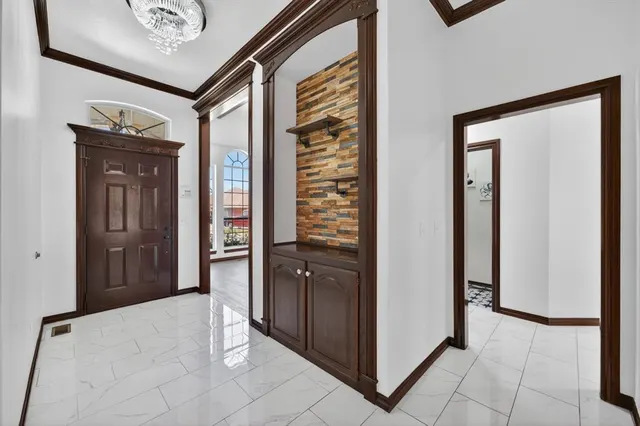 Photo 5 — 2816 SW 108th Street, Oklahoma City, OK 73170