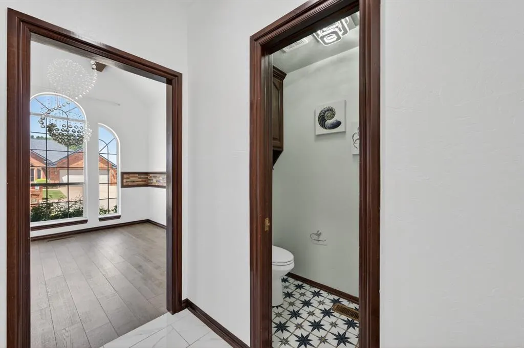 Photo 10 — 2816 SW 108th Street, Oklahoma City, OK 73170