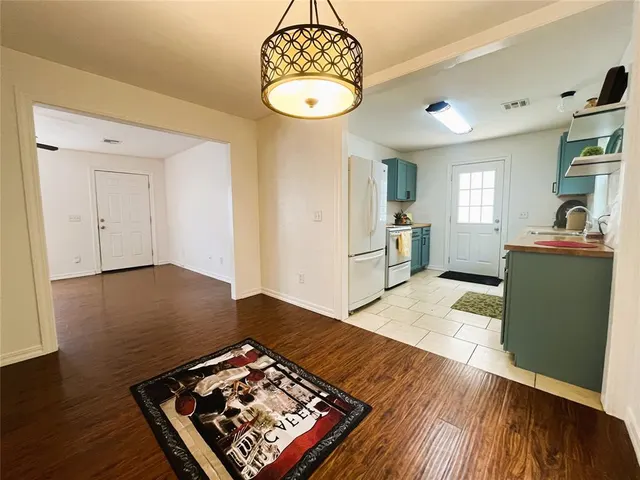 Photo 2 — 3117 NW 31st Street, Oklahoma City, OK 73112