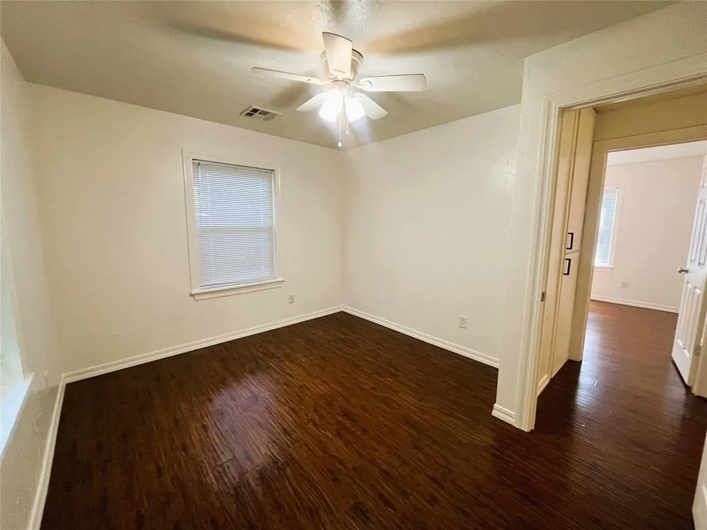 Photo 11 — 3117 NW 31st Street, Oklahoma City, OK 73112