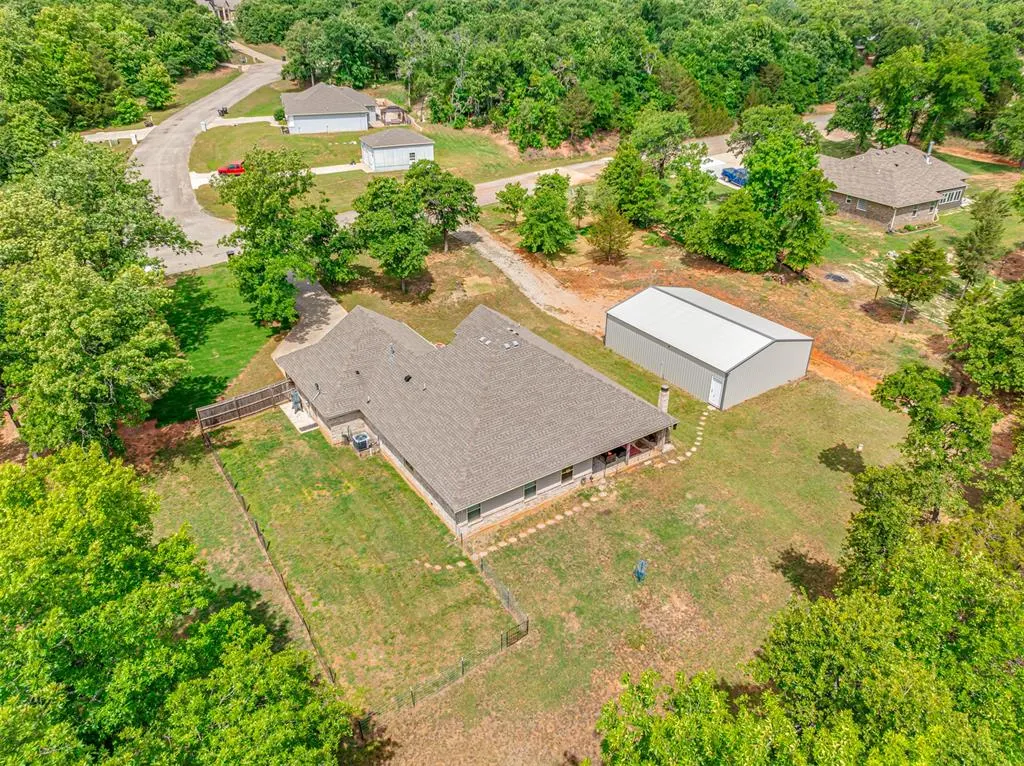 Photo 4 — 15500 Whispering Oaks Road, Newalla, OK 74857