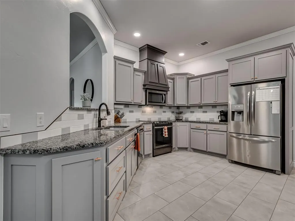 Photo 11 — 15500 Whispering Oaks Road, Newalla, OK 74857