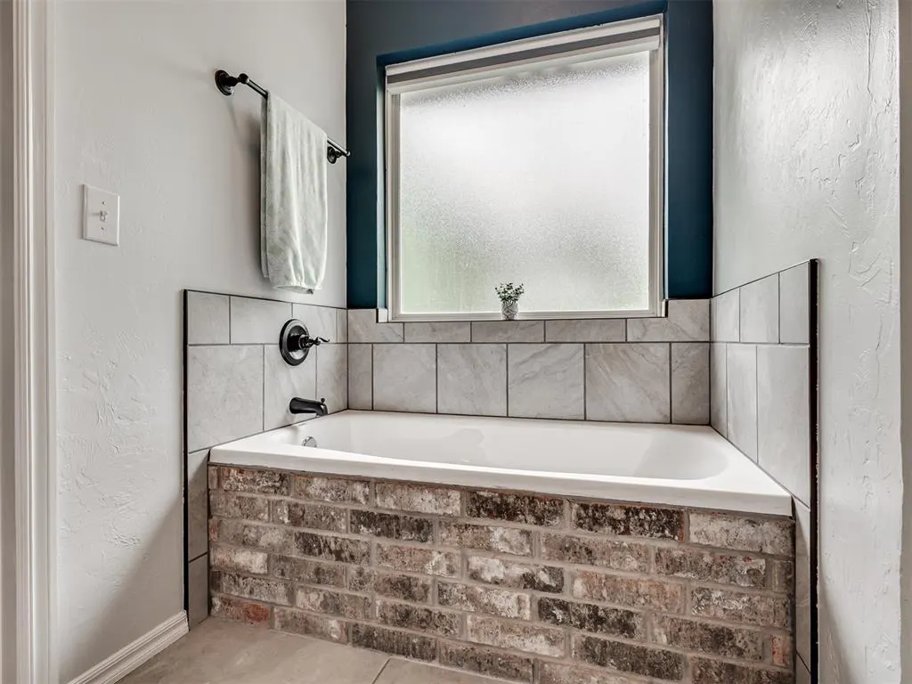 Photo 24 — 15500 Whispering Oaks Road, Newalla, OK 74857