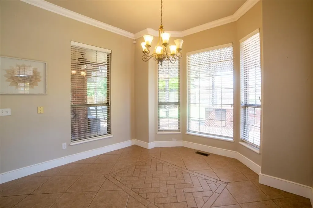 Photo 12 — 1101 Wb Meyer Parkway, Edmond, OK 73025