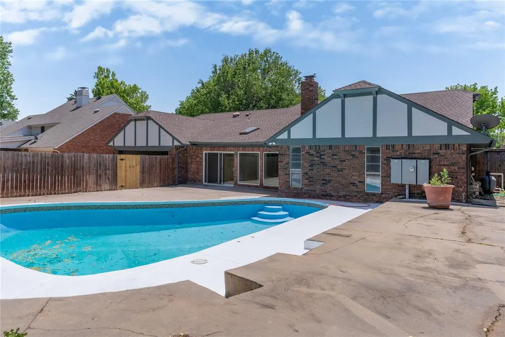 Photo 43 — 2109 Tuttington, Oklahoma City, OK 73170