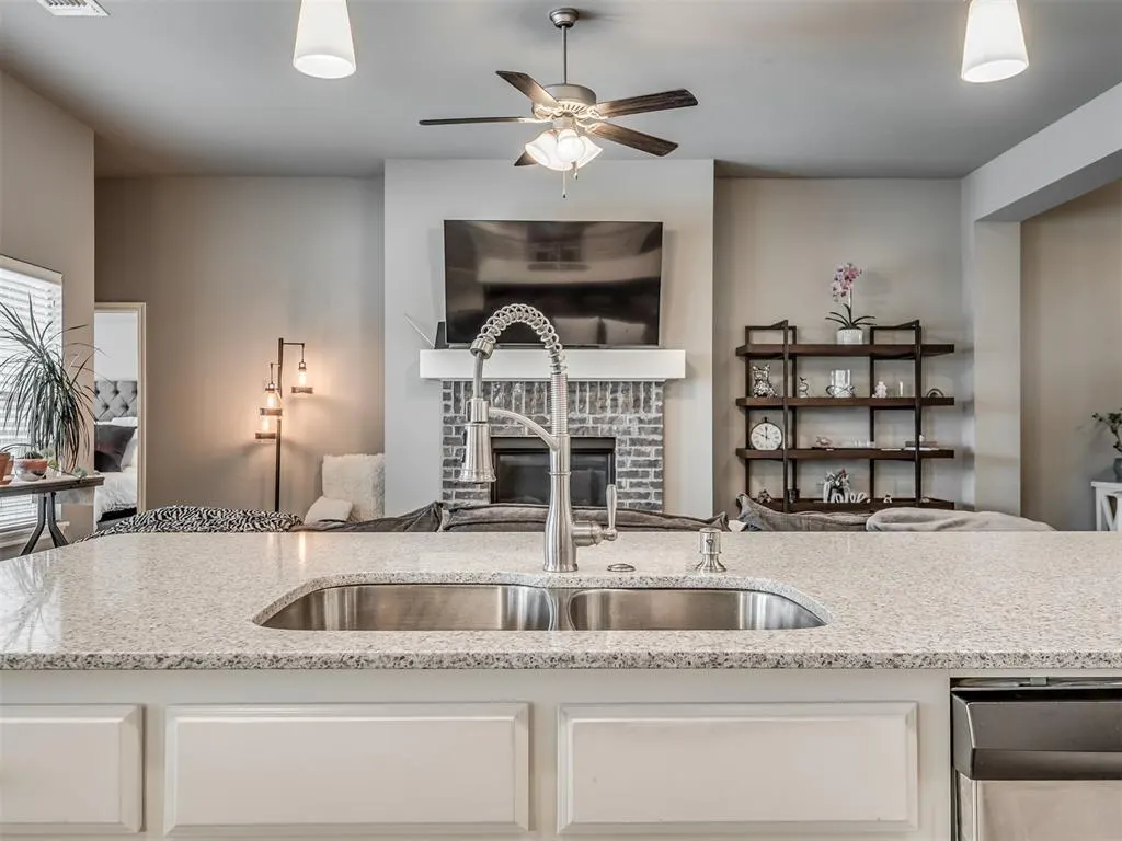 Photo 17 — 15709 Rosedown Drive, Oklahoma City, OK 73170