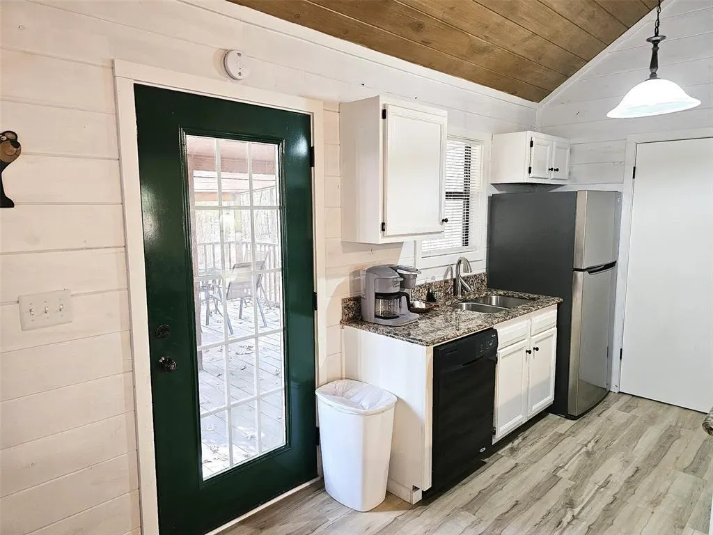 Photo 7 — 178 Marlin Drive, Broken Bow, OK 74728