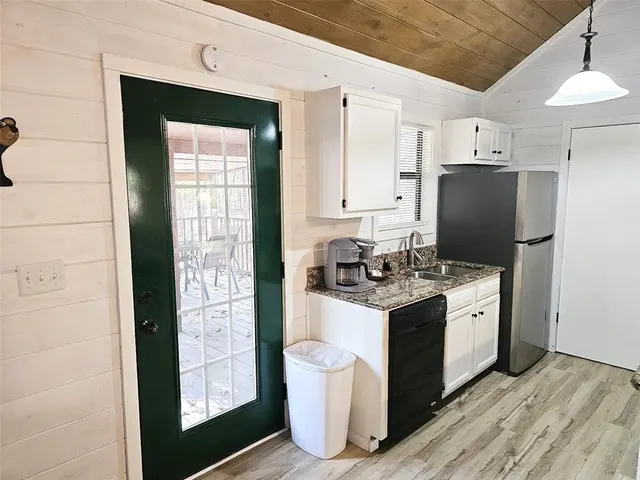 Photo 7 — 178 Marlin Drive, Broken Bow, OK 74728