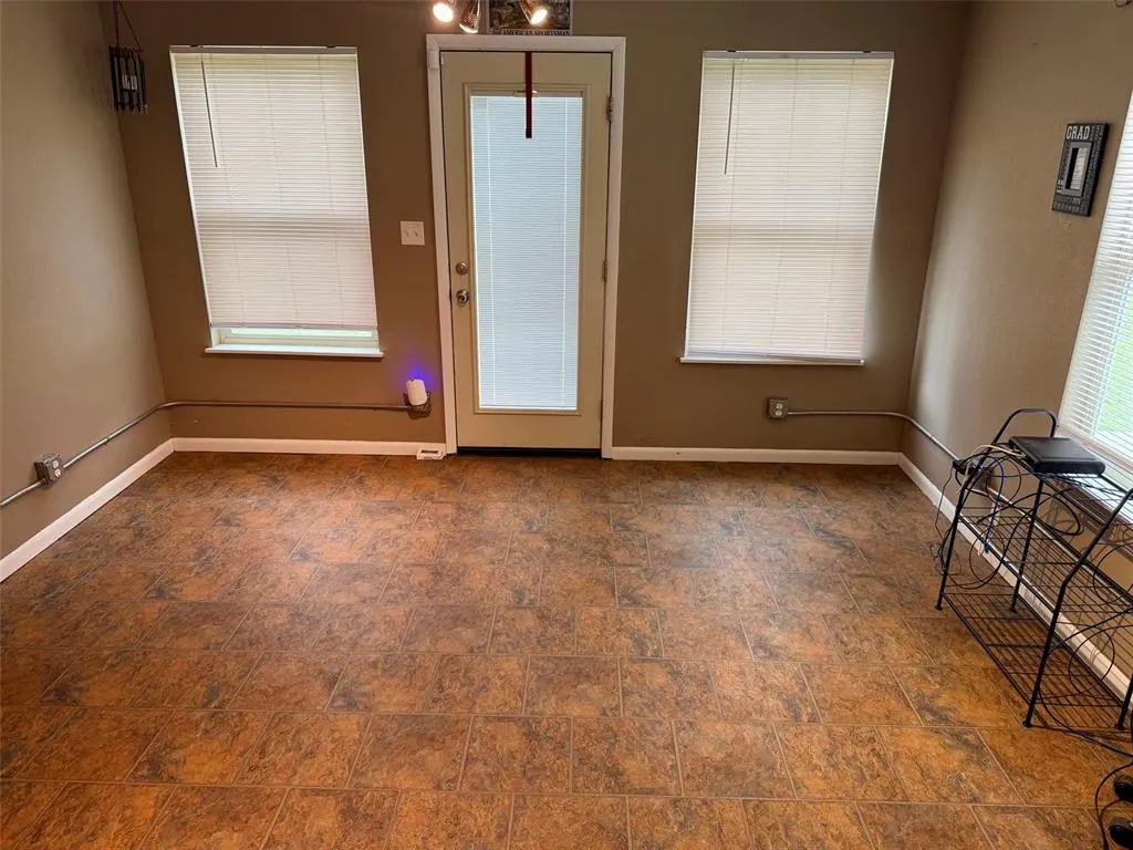 Photo 21 — 712 Coolidge Drive, Seminole, OK 74868