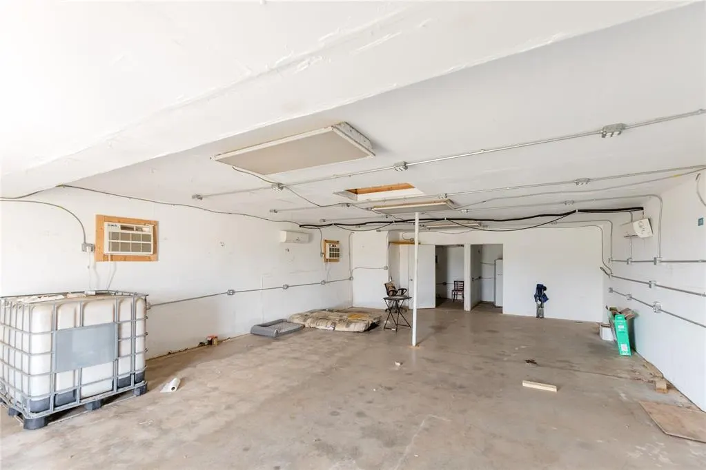 Photo 7 — 11002 N 1920 Road, Sayre, OK 73662