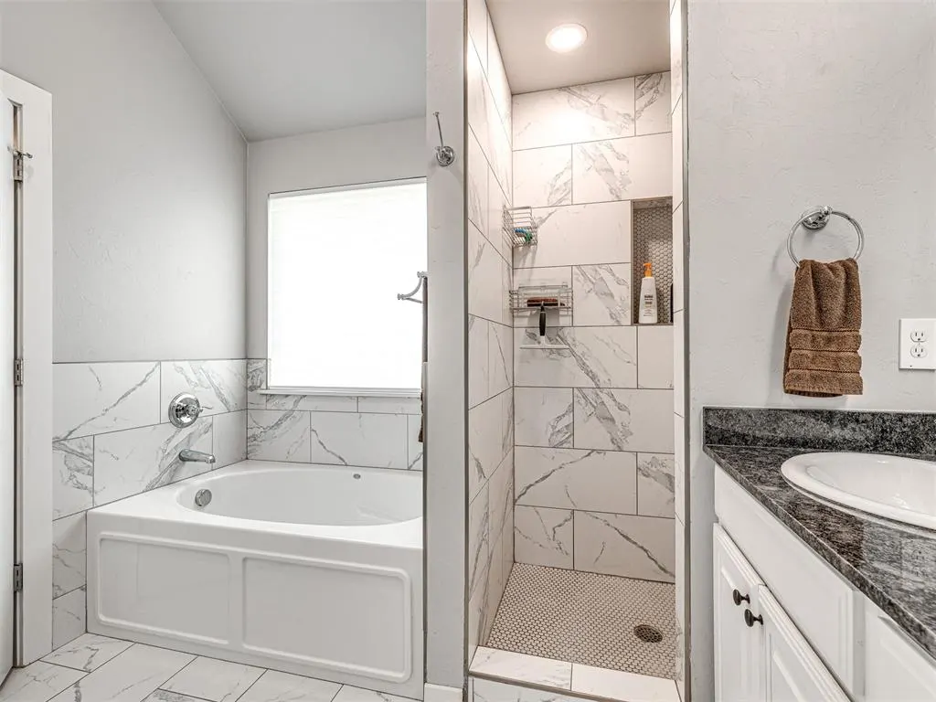 Photo 27 — 3696 King Arthur Court, Newcastle, OK 73065