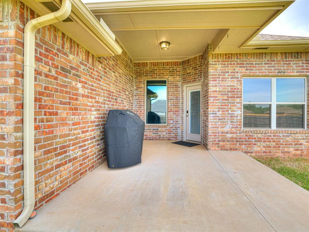 Photo 41 — 3696 King Arthur Court, Newcastle, OK 73065