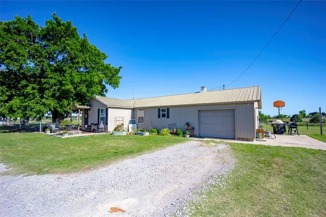 Front exterior — 2048 County Street 2970, Blanchard, OK 73010