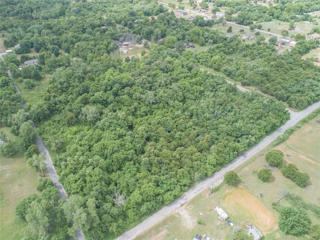Photo 3 — 5716 S Broadway Avenue, Oklahoma City, OK 73109