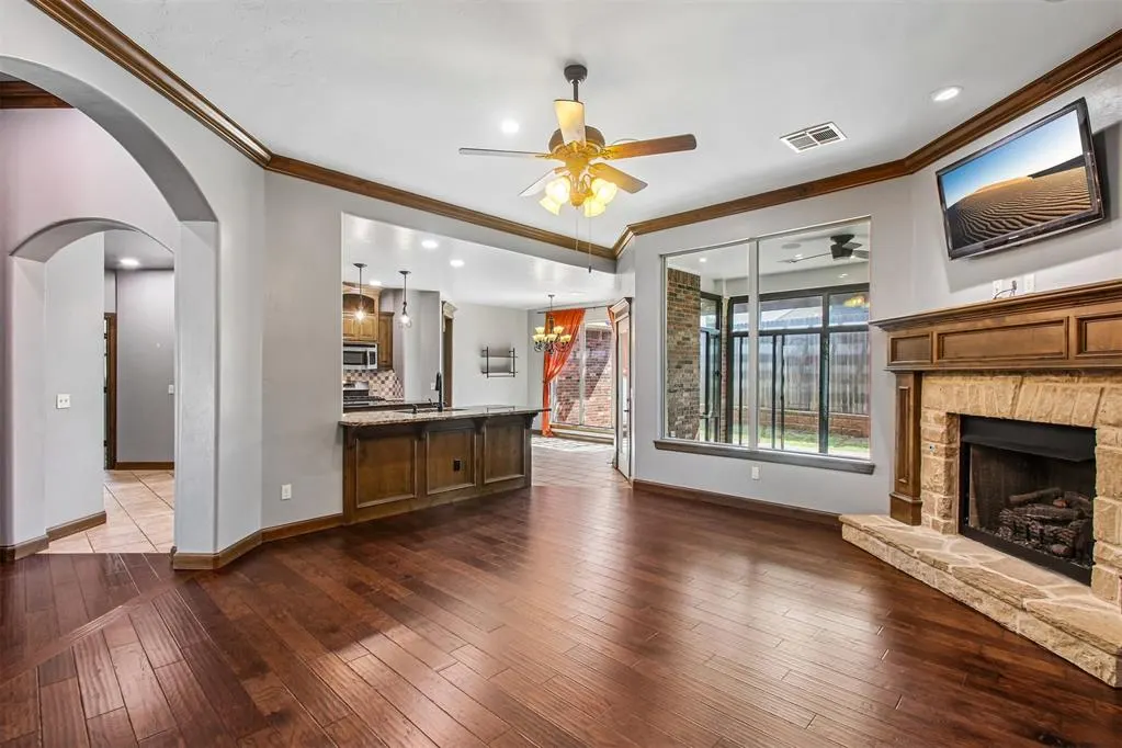 Photo 12 — 1314 Ladera Circle, Moore, OK 73160