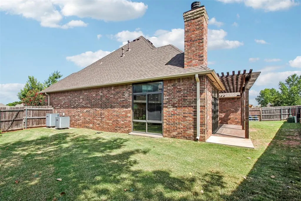 Photo 40 — 1314 Ladera Circle, Moore, OK 73160