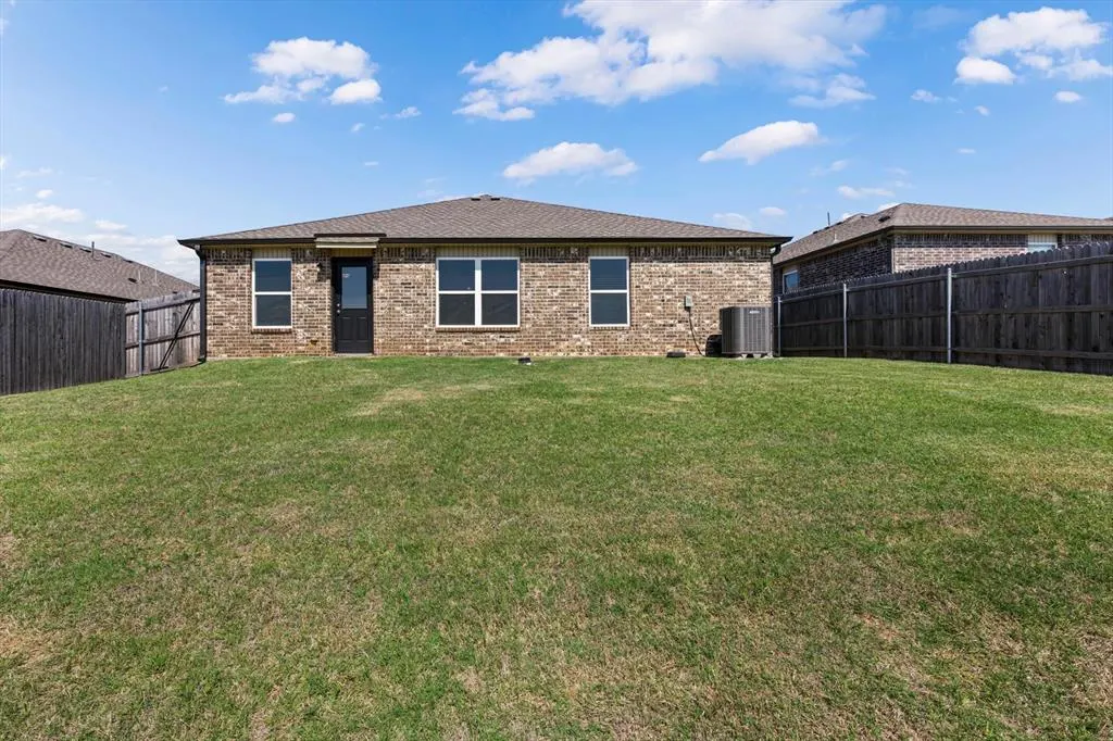 Photo 33 — 11732 NW 96th Street, Yukon, OK 73099