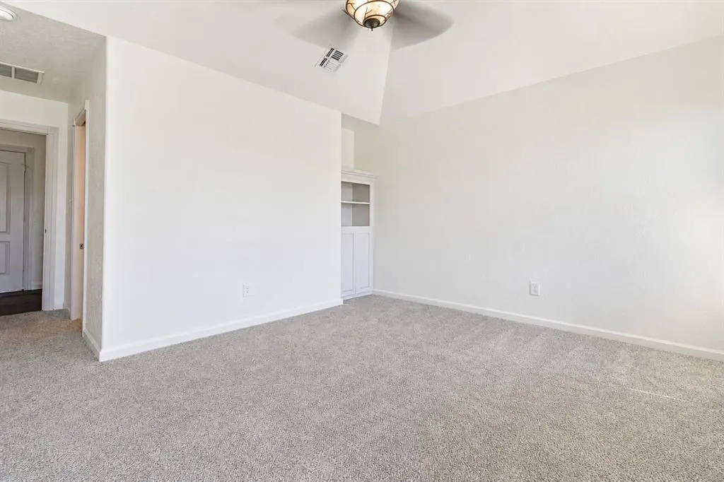 Photo 14 — 39 NE Deerfield Drive, Elgin, OK 73538