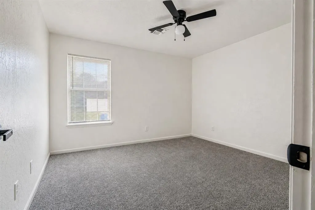 Photo 17 — 39 NE Deerfield Drive, Elgin, OK 73538