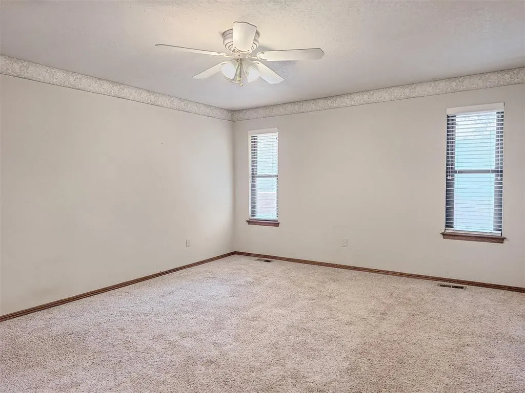 Photo 18 — 11929 N Mustang Road, Yukon, OK 73099