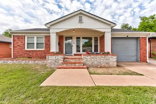 Sold home at 1608 Carlisle Court