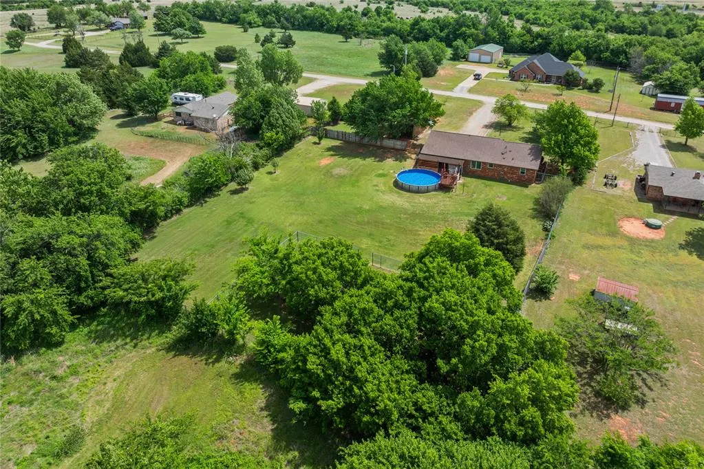 Photo 36 — 988 County Street 2949, Tuttle, OK 73089