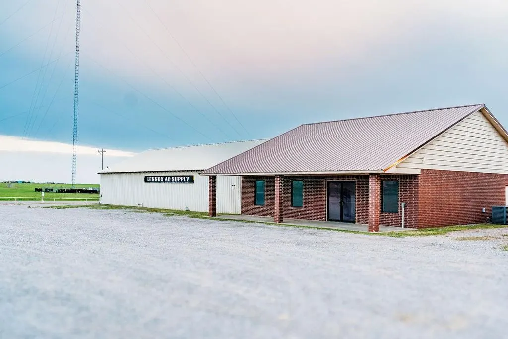 Photo 4 — 20295 E 1280 Road, Carter, OK 73627