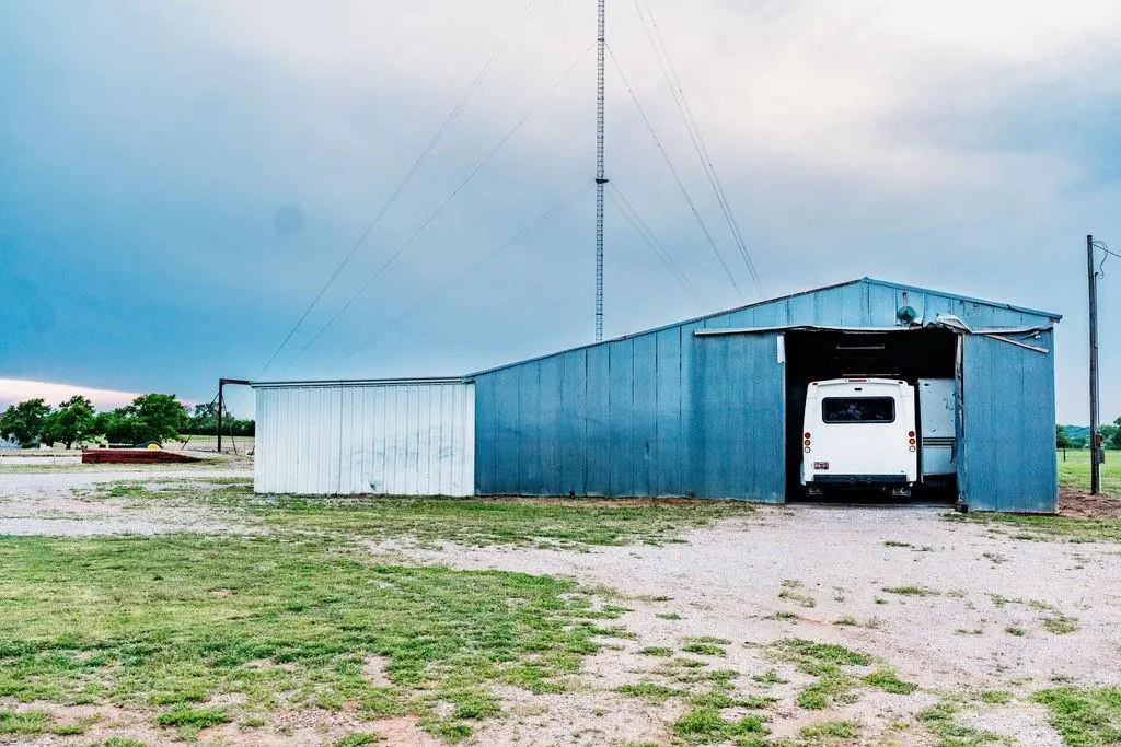 Photo 15 — 20295 E 1280 Road, Carter, OK 73627