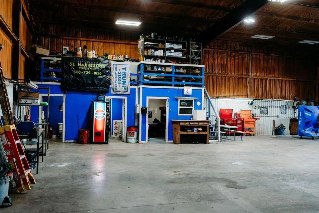 Photo 40 — 20295 E 1280 Road, Carter, OK 73627
