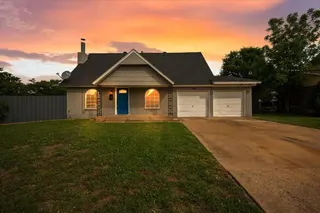 Sold home at 1025 NW 7th Street