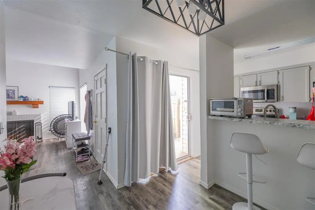 Photo 8 — 824 Cardinal Creek Boulevard, Norman, OK 73072