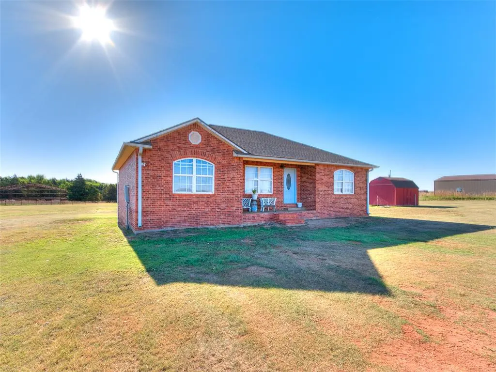 Front exterior — 25293 N 2960 Road, Cashion, OK 73016