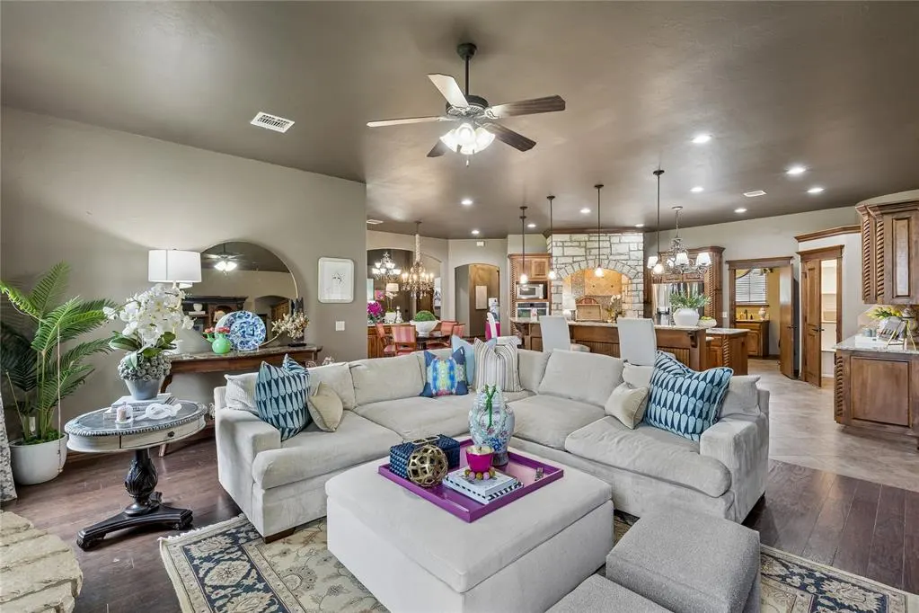 Front exterior — 14501 Paddington Avenue, Oklahoma City, OK 73142