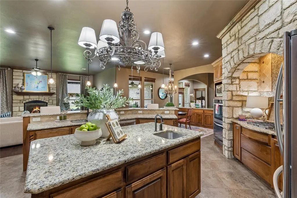 Photo 16 — 14501 Paddington Avenue, Oklahoma City, OK 73142