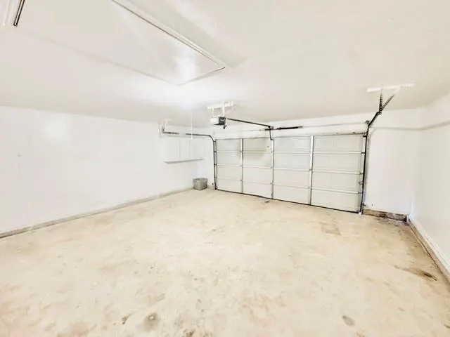 Photo 18 — 112 W Comanche Avenue, Cashion, OK 73016