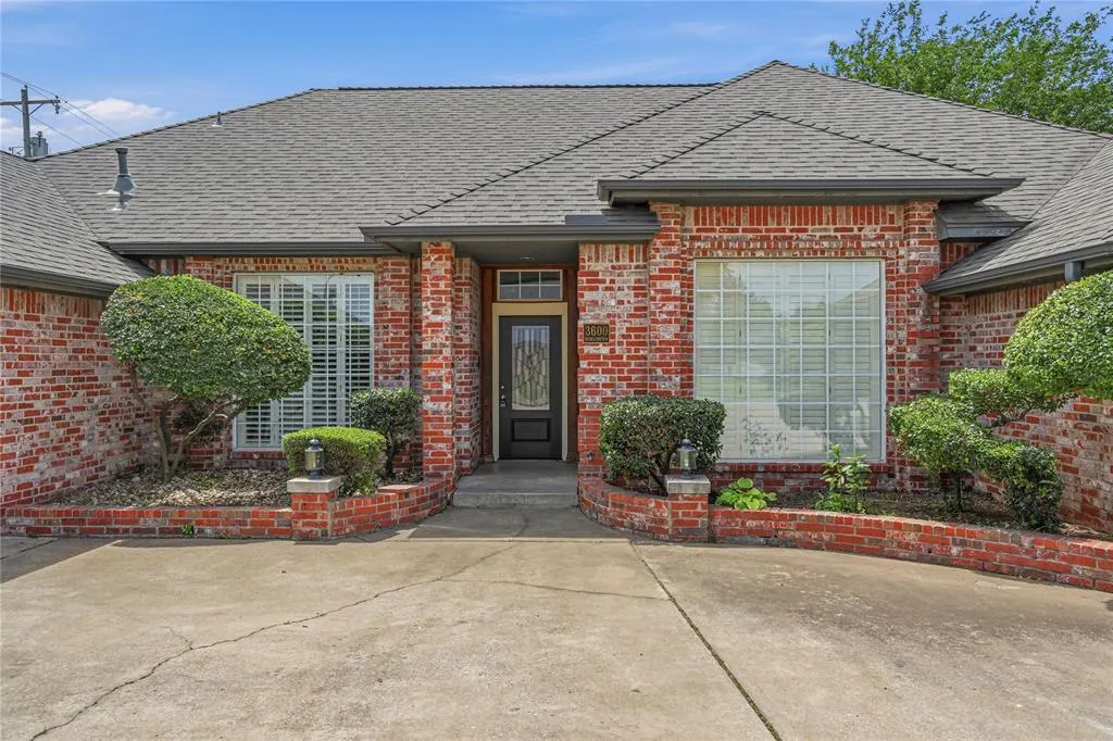 Photo 4 — 3600 Burlington Drive, Norman, OK 73072