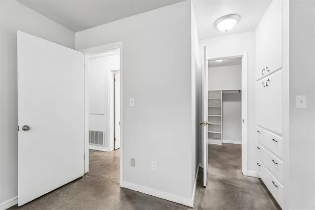 Photo 6 — 528 N Beard, Shawnee, OK 74801